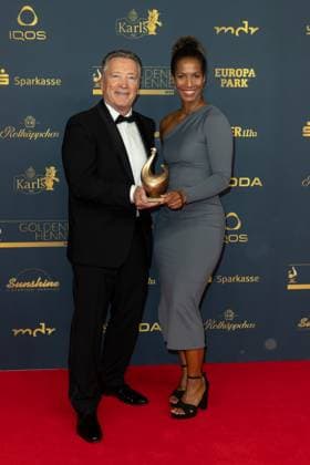 Award Goldene Henne 2023 Harold Kreis and Mariama Jamanka at the Goldene Henne 2023 on 13 10 2023 in Studio 3 of the Media City in Leipzig. Copyright: xEventpressxKochanx