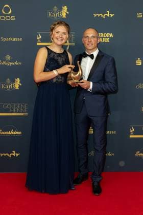 Award Goldene Henne 2023 Selina Grotian and Erik Lesser at the Goldene Henne 2023 on 13 10 2023 in Studio 3 of the Media City in Leipzig Copyright: xEventpressxKochanx