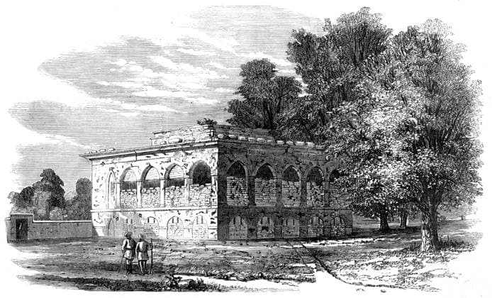 RECORD DATE NOT STATED House at Arrah Fortified against the Dinapore Mutineers - from a sketch by Major V. Eyre, 1857. A lithograph of the house, from a sketch by Major V. Eyre, has been published at Calcutta, whence our View has been engraved. The lithograph bears the following superscription: Sketch of the House at Arrah. Fortified by Mr. Boyle, District Engineer, E. I. East India Railway, and defended by him and Mr. Wake, Magistrate, with 50 Sikhs and the English residents, for seven days against three mutinous regiments from Dinapore. Siege raised 3rd August, 1857. Print dedicated to the heroic garrison. After Indian troops in the cantonments at Danapur (in Bihar) mutinied and deserted, Irish civil engineer Richard Vicars Boyle fortified a detached two-st  Copyright:ThexPrintxCollector HeritagexImagesxUnknownx IMAGO