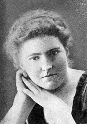 RECORD DATE NOT STATED Gertrude Bell aged 19 Gertrude Bell (1868-1926) aged 19 in 1887. Date: 1887  Copyright: Gemini Picture No. 10821643
