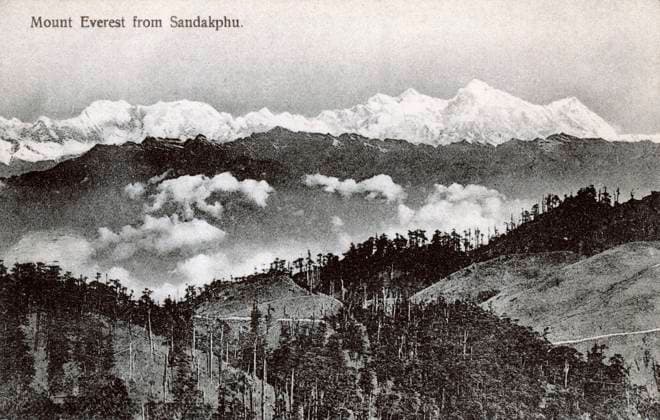 RECORD DATE NOT STATED View of Mount Everest, Himalayas, Northern India View of Mount Everest in the Himalayas, Northern India, as seen from Sandakphu. Date: circa 1910  Copyright: Gemini Picture No. 11100518