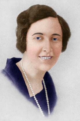 RECORD DATE NOT STATED Agatha Christie - English crime novelist, short story writer Agatha Christie (1890-1976) - English crime novelist, short story writer and playwright - photograph taken soon after the publication of her first Poirot novel in 1923. Date: 1923  Copyright: Gemini Picture No. 11354733