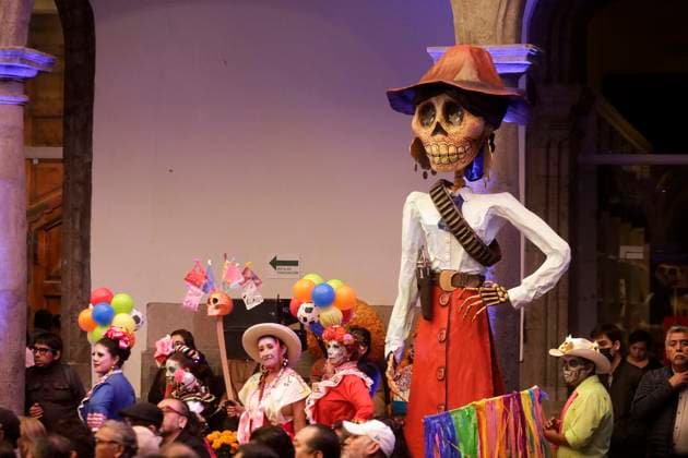 Catrinas procession and Day of the Dead parade announced in Mexico City October 16, 2023, Mexico City, Mexico: People characterized as death, catrinas and catrines during the announcement of the Day of the Dead activities at the press conference at the Mexico City Museum in Mexico City. on October 16, 2023 in Mexico City, Mexico (Photo by Luis Barron Eyepix Group). Copyright: xLuisxBarronx xEyepixxGroupx LB_20231016_MUERTOS1