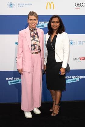 Axel Springer Award 2023 Kerstin Hoppe and Hasmeet Kaur at the Axel Springer Award 2023 in the Axel Springer New Building on 17 10 2023 in Berlin Copyright: xEventpressxKochanx