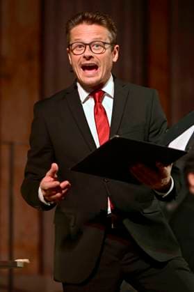 Roman Knizka at the literary chamber music evening with the piece In this country ¦ Germany 1923 The crisis year with Roman KniÅ¾ka and the wind quintet Opus 45 at the Kulturforum Synagoge Görlitz Görlitz, 17 10 2023 Foto:xM.xWehnertx xFuturexImagex knizka_3009
