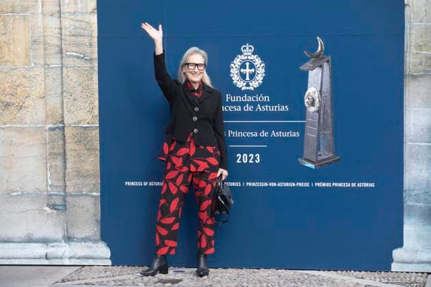 Bilder des Jahres 2023, Entertainment 10 Oktober Entertainment Themen der Woche KW42 Entertainment Bilder des Tages Meryl Streep Received The Princess Of Asturias Award For The Arts - Oviedo Actress Meryl Streep during her official reception at the Hotel Eurostars de la Reconquista on October 18, 2023, in Oviedo, Asturias (Spain). Meryl Streep, the actress who has won three Oscars, eight Golden Globes, two BAFTAs and three Emmys in her more than 40-year career, has already arrived in Oviedo to receive the 2023 Princess of Asturias Award for the Arts. The actress was unanimously chosen by the jury in the Arts category for dignifying the art of acting and making ethics and coherence transcend through her work, with the virtue of emphasizing that human beings, and specifically women, must beat and stand out from their uniqueness, from their difference for  Copyright: xEuropaxPress ABACAx 872224_002 EuropaxPress ABACAx 872224_002