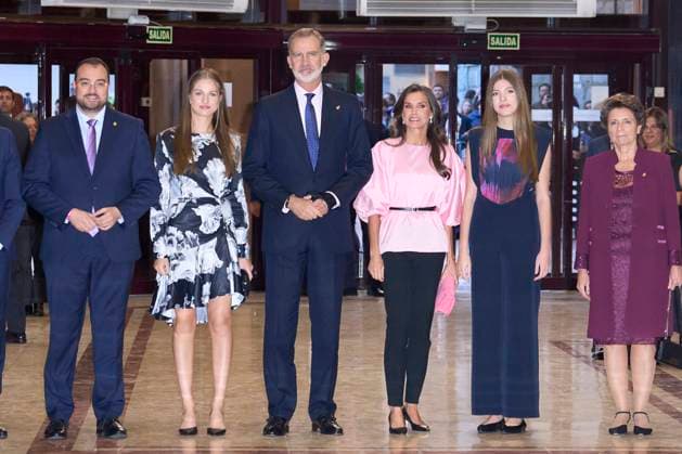 19-10-2023 Concert Princess of Asturias Leonor and King Felipe and Queen Letizia and Princess Sofia arrive in Oviedo on the eve of the 2023 Princess of Asturias award ceremony. No Spain Â  Copyright: xPPEx