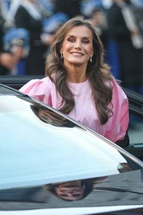 The King and Queen of Spain, the Princess of Asturias and Infanta Sofia preside over the 31st Princess of Asturias Awards Concert Queen Letizia arrives at the XXXI Princess of Asturias Awards Concert at the Auditorio Palacio de Congresos Principe Felipe on October 19, 2023 in Oviedo, Spain. Photo by Raul Terrel Europa Press ABACAPRESS.COM Oviedo Spain  Copyright: xEuropaxPress ABACAx 872467_021 EuropaxPress ABACAx 872467_021