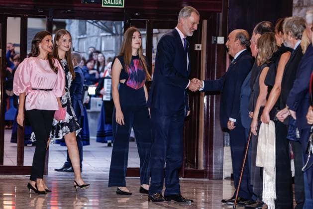 31st Princess of Asturias Awards Concert - Oviedo Princess Leonor, King Felipe VI, Queen Letizia and Infanta Sofia of Spain attending the XXXI Princess of Asturias Awards Concert at the Auditorio Palacio de Congresos Principe Felipe on October 19, 2023 in Oviedo, Spain. Photo by Archie Andrews ABACAPRESS.COM Oviedo Spain  Copyright: xAndrewsxArchie ABACAx 872468_002 AndrewsxArchie ABACAx 872468_002