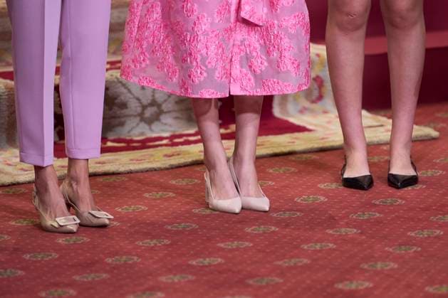 20-10-2023 Medals Princess Leonor and Queen Letizia and King Felipe and Princess Sofia and US actress Meryl Streep and Haruki Murakami and Antonio Banderas during the Princess Asturias awards at the Campoamor theatre in Oviedo No Spain Â  Copyright: xPPEx