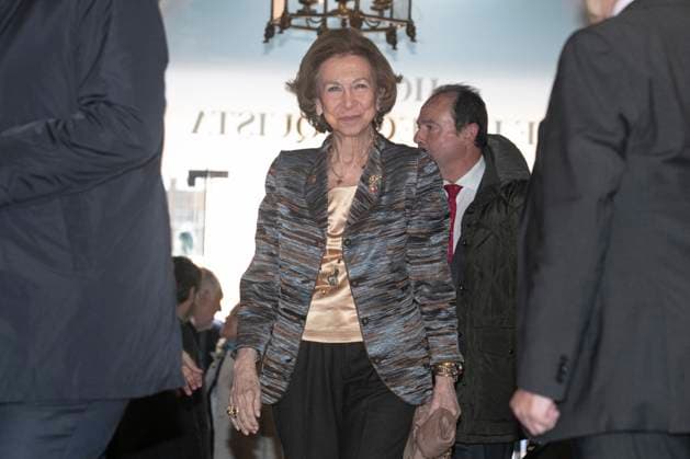 Spanien, Verleihung Prinzessin-von-Asturien-Preis in Oviedo Queen Sofia Arrives At Hotel De La Reconquista - Oviedo Queen Sofia on her arrival at the Hotel de La Reconquista, on October 20, 2023, in Oviedo (Spain). Photo by Raul Terrel Europa Press ABACAPRESS.COM Oviedo Spain  Copyright: xEuropaxPress ABACAx 872566_013 EuropaxPress ABACAx 872566_013