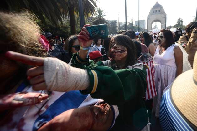 Mexico City Annual Zombie Walk October 21, 2023, Mexico City, Mexico: Participants disguised as Zombies take part during the Annual Zombie Walk at Mexico City s downtown. on October 21, 2023 in Mexico City, Mexico. (Photo by Carlos Tischler Eyepix Group) Copyright: xCarlosxTischler xEyepixxGroupx LB_20102023_102124