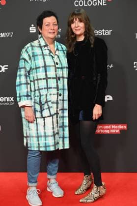 The festival director Martina Richter the laureate Sonja Heiss , l r, of the Manfred Stelzer Award which goes this year to the director Sonja Heiss for WHEN WILL IT FINALLY BE AGAIN, AS IT NEVER WAS at the 33 Film Festival Cologne, FFCGN in the Cologne Filmpalast.