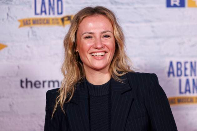 Schauspielerin Ania Niedieck bei der Premiere des PUR-Musicals Abenteuerland im Capitol Theater. Düsseldorf, 22.10.2023 NRW Deutschland *** Actress Ania Niedieck at the premiere of the PUR musical Abenteuerland at the Capitol Theater Düsseldorf, 22 10 2023 NRW Germany Copyright: xChristophxHardtx