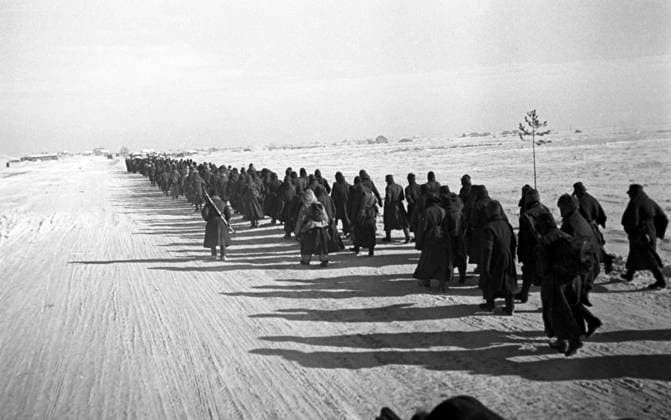 Prisoners of war from the Italian Corps 884864 26.11.1943 The Great Patriotic War of 1941-1945. Prisoners of war from the Italian Corps. The Middle Don River Basin. 1943. Alexander Kapustyanskiy Sputnik Russia  Copyright: xAlexanderxKapustyanskiyx