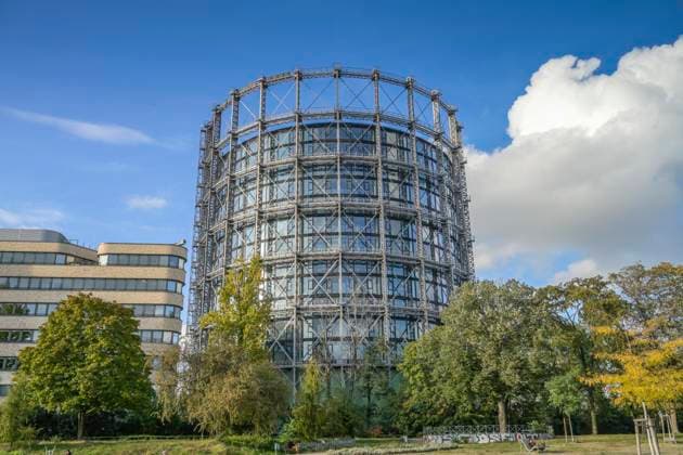 Creative Highlights World Gasometer, Bürohaus, EUREF-Campus, Schöneberg, Berlin, Deutschland *** Gasometer, office building, EUREF Campus, Schöneberg, Berlin, Germany