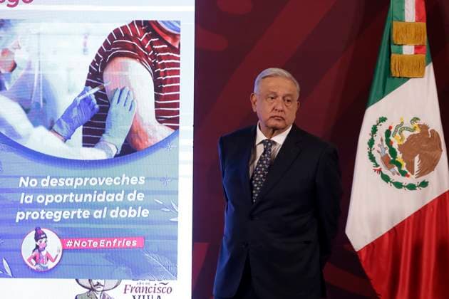 The president of Mexico, Andres Manuel Lopez Obrador, is vaccinated against influenza and Covid19 October 24, 2023, Mexico City, Mexico: The president of Mexico, Andres Manuel Lopez Obrador at his daily morning conference at the National Palace in Mexico City. on October 24, 2023 in Mexico City, Mexico (Photo by Luis Barron Eyepix Group). Copyright: xLuisxBarronx xEyepixxGroupx LB_20231024_AMLO9