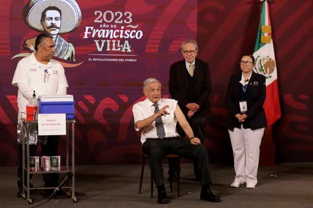 The president of Mexico, Andres Manuel Lopez Obrador, is vaccinated against influenza and Covid19 October 24, 2023, Mexico City, Mexico: The President of Mexico, Andres Manuel Lopez Obrador gets vaccinated against influenza and Covid19 during his daily morning conference at the National Palace in Mexico City. on October 24, 2023 in Mexico City, Mexico (Photo by Luis Barron Eyepix Group). Copyright: xLuisxBarronx xEyepixxGroupx LB_20231024_AMLO13