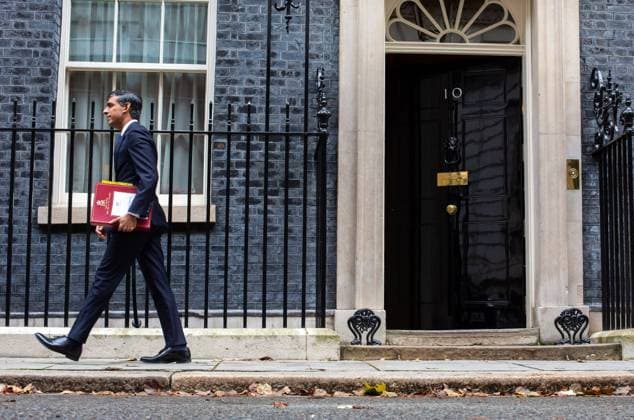 October 25, 2023, London, England, United Kingdom: RISHI SUNAK leaves 10 Downing Street ahead of Prime MinistersÃ¢â‚¬â ¢ Questions session in House of Commons on the first anniversary of his becoming Prime Minister of the United Kingdom. Sunak was appointed as PM on 25 October 2022 by the King Charles III. London United Kingdom - ZUMAs262 20231025_zip_s262_032 Copyright: xTayfunxSalcix