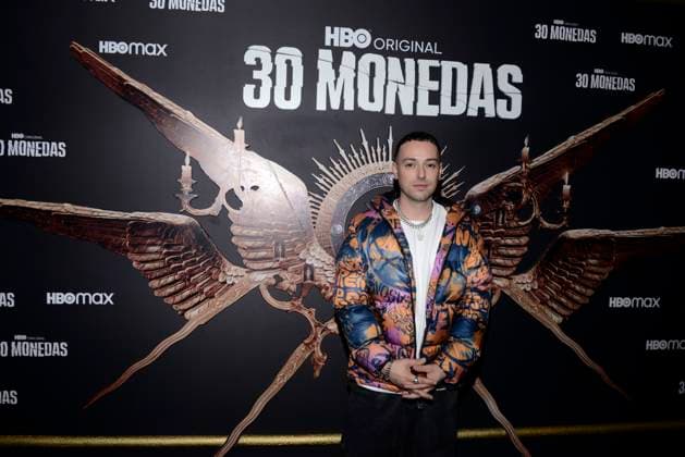 October 26, 2023, Mexico City, Ciudad de Mexico, Mexico: October 25, 2023, Mexico City, Mexico: Pee Wee Attends the black carpet of the season 2 Premiere of the 30 Monedas Tv Series by HBO, at Salon Barcelona. on October 25, 2023 in Mexico City, Mexico. Mexico City Mexico - ZUMAe321 20231026_zea_e321_022 Copyright: xCarlosxTischler xEyepixxGroupx