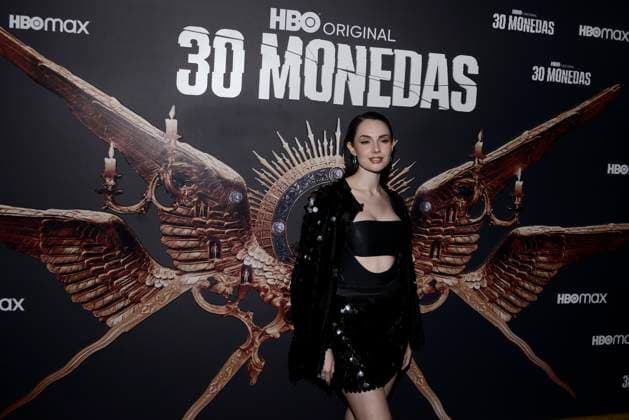 October 26, 2023, Mexico City, Ciudad de Mexico, Mexico: October 25, 2023, Mexico City, Mexico: Paulina Burrola Attends the black carpet of the season 2 Premiere of the 30 Monedas Tv Series by HBO, at Salon Barcelona. on October 25, 2023 in Mexico City, Mexico. Mexico City Mexico - ZUMAe321 20231026_zea_e321_032 Copyright: xCarlosxTischler xEyepixxGroupx