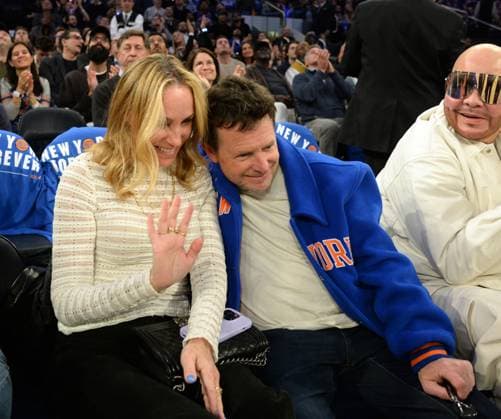 Celebrities at the watch the visiting Boston Celtics play the New York Knicks at Madison Square Garden. Featuring: Tracy Pollan, Michael J. Fox, Fat Joe Where: New York, New York, United States When: 25 Oct 2023 Credit: Michael Simon startraksphoto.com EDITORIAL USE ONLY. NOT FOR USE BY NEWSPAPERS BASED IN THE UK. Copyright: xMICHAELxSIMONx 53155067