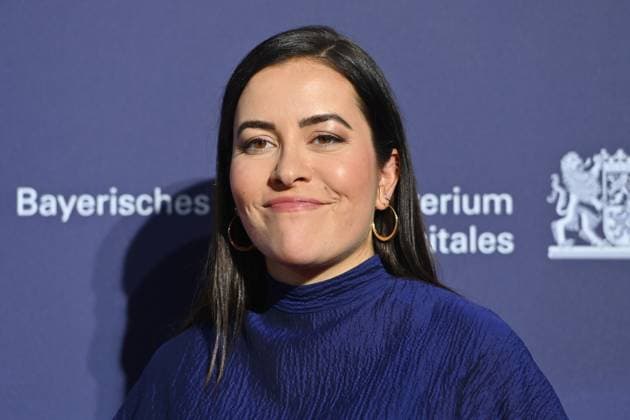 Aline ABBOUD presenter , single image,cropped single image,portraet,portrait,portrait red carpet,blue panther Ð TV and Streaming Award 2023 on 25 10 2023 at BMW World Munich