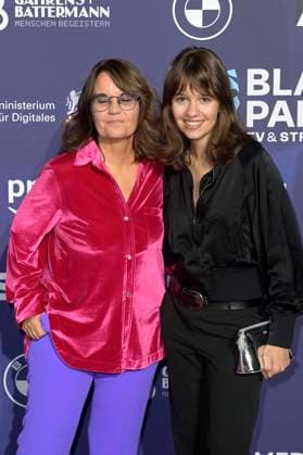 Charlotte Link with daughter Pauline Graf at the presentation of the Blue Panther TV Streaming Award 2023 at BMW Welt Munich, 25 10 2023 Foto:xF.xKernx xFuturexImagex panther_6283