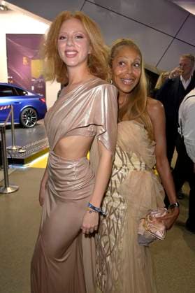 Anna Ermakova with mother Angela Ermakova at the award ceremony of the Blue Panther TV Streaming Award 2023 in the BMW World Munich, 25 10 2023 Foto:xF.xKernx xFuturexImagex panther_6780
