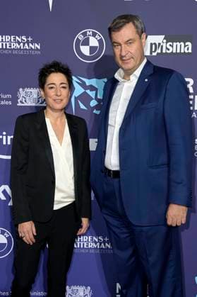 Dunja Hayali and Markus Söder at the presentation of the Blue Panther TV Streaming Award 2023 at BMW Welt Munich, 25 10 2023 Foto:xF.xKernx xFuturexImagex panther_7316