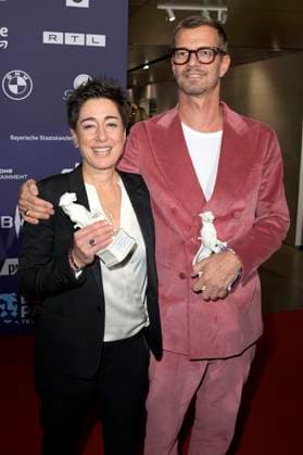 Dunja Hayali and Joko Winterscheidt at the presentation of the Blue Panther TV Streaming Award 2023 at BMW Welt Munich, 25 10 2023 Foto:xF.xKernx xFuturexImagex panther_7667