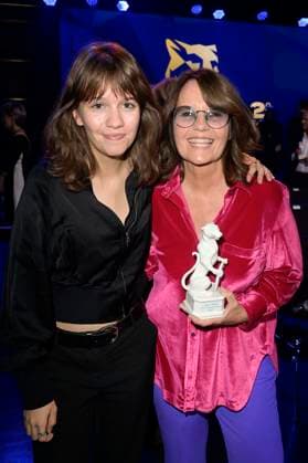 Charlotte Link with daughter Pauline Graf at the presentation of the Blue Panther TV Streaming Award 2023 at BMW Welt Munich, 25 10 2023 Foto:xF.xKernx xFuturexImagex panther_8104