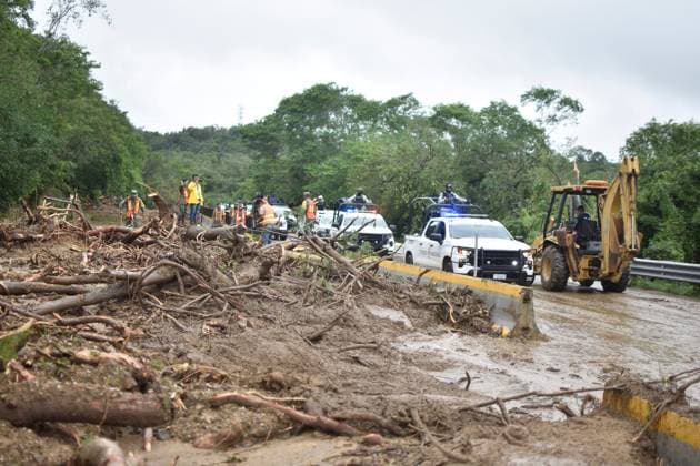 (231026) -- CHILPANCINGO, Oct. 26, 2023 -- This photo taken on Oct. 25, 2023 shows a blocked road after Hurricane Otis ripped through Chilpancingo, state of Guerrero, Mexico. Hurricane Otis battered much of the coastline along Mexico s southern Pacific Coast state of Guerrero after making landfall Wednesday morning as a category 5 storm, President Andres Manuel Lopez Obrador said Wednesday. (Photo by Xinhua) MEXICO-GUERRERO-CHILPANCINGO-HURRICANE OTIS DassaevxTellezxAdame 