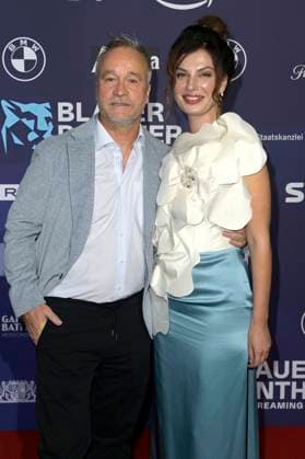 Thomas Darchinger with girlfriend Irina at the award ceremony of the Blue Panther TV Streaming Award 2023 in the BMW World Munich, 25 10 2023 Foto:xF.xKernx xFuturexImagex panther_5861