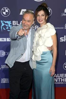 Thomas Darchinger with girlfriend Irina at the award ceremony of the Blue Panther TV Streaming Award 2023 in the BMW World Munich, 25 10 2023 Foto:xF.xKernx xFuturexImagex panther_5866