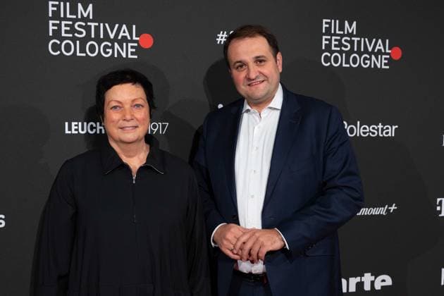 Martina RICHTER, Director of the Film Festival Cologne, Nathanael LIMINSKI, Head of the State Chancellery NRW, Red Carpet, Red Carpet Show, arrival, arrival, Film Festival Cologne awards in Cologne, 26 10 2022