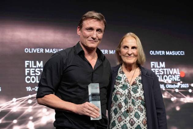 from left actor Oliver MASUCCI, laudator Gabriela SPERL, actor Oliver MASUCCI receives the International Actors Award, Film Festival Cologne awards in Cologne, 26 10 2022