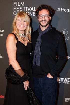 Corinna Nilson accompanied at the Cologne Awards ceremony at the 33 Film Festival Cologne 2023 at E Werk Cologne, 26 10 2023. Foto:xR.xSchmiegeltx xFuturexImagex cologne_awards_3032