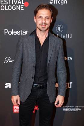 Chris Schulz at the Cologne Awards ceremony at the 33 Film Festival Cologne 2023 at E Werk Cologne, 26 10 2023. Foto:xR.xSchmiegeltx xFuturexImagex cologne_awards_3075