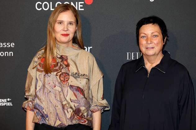 Justine Triet and Martina Richter at the Cologne Awards ceremony at the 33 Film Festival Cologne 2023 at E Werk Cologne, 26 10 2023. Foto:xR.xSchmiegeltx xFuturexImagex cologne_awards_3091
