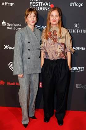 Sandra Hüller and Justine Triet at the Cologne Awards ceremony at the 33 Film Festival Cologne 2023 at E Werk Cologne, 26 10 2023. Foto:xR.xSchmiegeltx xFuturexImagex cologne_awards_3095