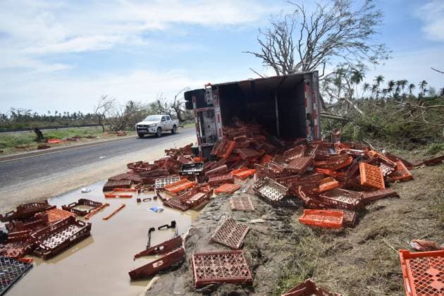(231028) -- GUERRERO, Oct. 28, 2023 -- This photo taken on Oct. 26, 2023 shows an overturned truck on the roadside after being attacked by Hurricane Otis in Acapulco, state of Guerrero, Mexico. Hurricane Otis left at least 27 people dead and four missing as it hit the coast of the southern Mexican state of Guerrero Wednesday morning as a Category 5 hurricane, an official said Thursday. (Photo by Xinhua) MEXICO-GUERRERO-HURRICANE OTIS DassaevxTellezxAdame 