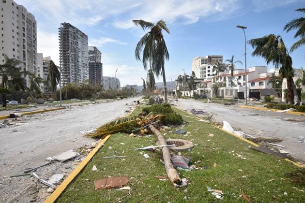 (231028) -- GUERRERO, Oct. 28, 2023 -- This photo taken on Oct. 26, 2023 shows a road after being attacked by Hurricane Otis in Acapulco, state of Guerrero, Mexico. Hurricane Otis left at least 27 people dead and four missing as it hit the coast of the southern Mexican state of Guerrero Wednesday morning as a Category 5 hurricane, an official said Thursday. (Photo by Xinhua) MEXICO-GUERRERO-HURRICANE OTIS DassaevxTellezxAdame 