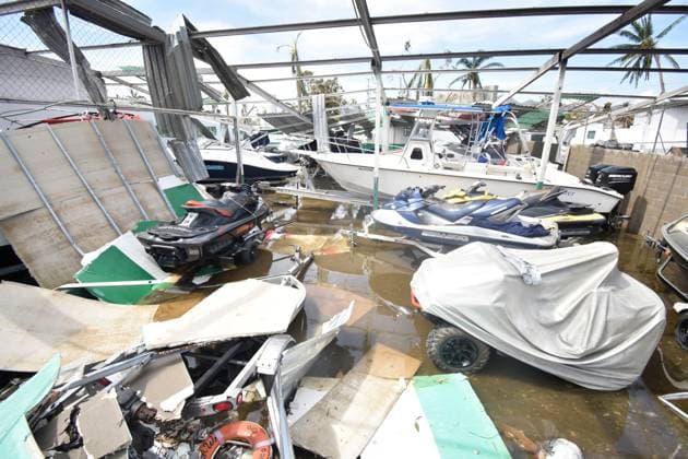 (231028) -- GUERRERO, Oct. 28, 2023 -- This photo taken on Oct. 26, 2023 shows damaged buildings after being attacked by Hurricane Otis in Acapulco, state of Guerrero, Mexico. Hurricane Otis left at least 27 people dead and four missing as it hit the coast of the southern Mexican state of Guerrero Wednesday morning as a Category 5 hurricane, an official said Thursday. (Photo by Xinhua) MEXICO-GUERRERO-HURRICANE OTIS DassaevxTellezxAdame 