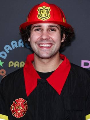 Darren Dzienciol Pop Icons Halloween Party - LA Slovak Internet personality David Dobrik arrives at Darren Dzienciol s Pop Icons Halloween Party 2023 Presented By Solisca Tequila and PATH Water held at a Private Residence on October 27, 2023 in Beverly Hills, Los Angeles, CA, USA. Photo by Xavier Collin Image Press Agency ABACAPRESS.COM Los Angeles CA United States  Copyright: xCollinxXavier ImagexPressxAgencyxABACAx 873656_055 CollinxXavier ImagexPressxAgencyxABACAx 873656_055