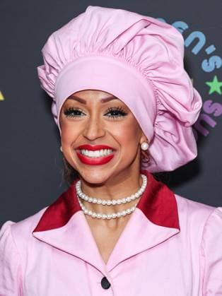 Darren Dzienciol Pop Icons Halloween Party - LA American media personality and actress Liza Koshy arrives at Darren Dzienciol s Pop Icons Halloween Party 2023 Presented By Solisca Tequila and PATH Water held at a Private Residence on October 27, 2023 in Beverly Hills, Los Angeles, CA, USA. Photo by Xavier Collin Image Press Agency ABACAPRESS.COM Los Angeles CA United States  Copyright: xCollinxXavier ImagexPressxAgencyxABACAx 873656_166 CollinxXavier ImagexPressxAgencyxABACAx 873656_166