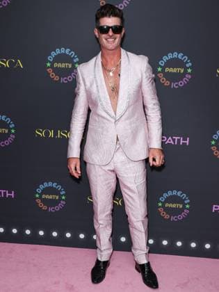 Darren Dzienciol Pop Icons Halloween Party - LA American singer, songwriter and record producer Robin Thicke arrives at Darren Dzienciol s Pop Icons Halloween Party 2023 Presented By Solisca Tequila and PATH Water held at a Private Residence on October 27, 2023 in Beverly Hills, Los Angeles, CA, USA. Photo by Xavier Collin Image Press Agency ABACAPRESS.COM Los Angeles CA United States  Copyright: xCollinxXavier ImagexPressxAgencyxABACAx 873656_205 CollinxXavier ImagexPressxAgencyxABACAx 873656_205