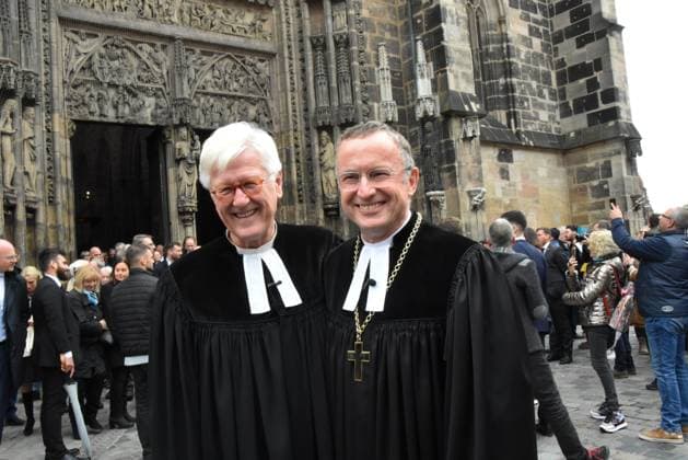 News Themen der Woche KW43 News Bilder des Tages Heinrich Bedford Strohm Ev Luh Landesbischof Christian Kopp Neuer Ev Luth.Landesbischof Nuernberg 29.10.2023 Nuernberger St. Lorenzkirche Amtseinfuehrung des neuen bayerischen Ev.Luth. Landesbischofs Christian Kopp Bischofwechsel Verabschiedung von Heinrich Bedford-Strohm Ev.Luth. Landesbischof Nuernberg *** Heinrich Bedford Strohm Ev Luh State Bishop Christian Kopp New Ev Luth State Bishop Nuremberg 29 10 2023 Nuremberg St Lorenzkirche Inauguration of the new Bavarian Ev Luth State Bishop Christian Kopp Bishop change Farewell of Heinrich Bedford Strohm Ev Luth State Bishop Nuremberg