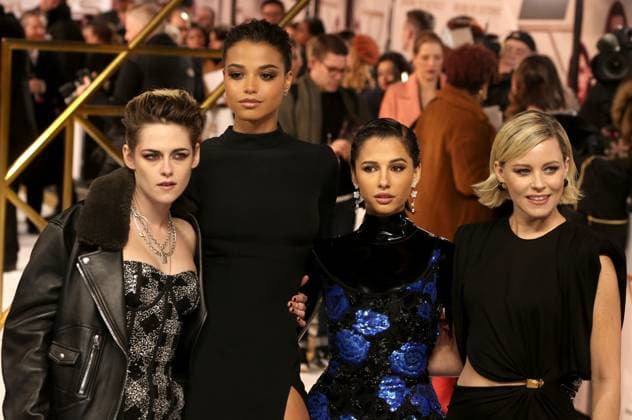 Bilder des Jahres 2023, Entertainment 10 Oktober Entertainment Themen der Woche KW43 November 20, 2019, London, United Kingdom: Kristen Stewart, Ella Balinska, Naomi Scott and director Elizabeth Banks attend the Charlies Angels UK Premiere at Curzon Mayfair in London. London United Kingdom - ZUMAs197 20191120_aab_s197_017 Copyright: xFredxDuvalx