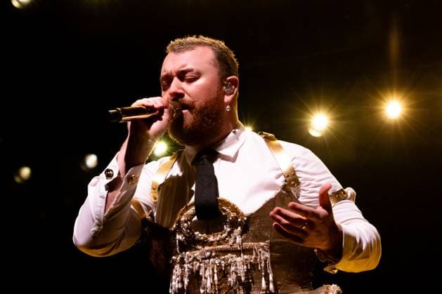 Entertainment Themen der Woche KW44 Entertainment Bilder des Tages October 31, 2023, Melbourne, Victoria, Australia: MELBOURNE, AUSTRALIA - OCTOBER 31: Sam Smith performs during his Gloria Tour at Rod Laver Arena on October 31, 2023 in Melbourne, Australia Melbourne Australia - ZUMAp121 20231031_zsp_p121_022 Copyright: xChrisxPutnamx